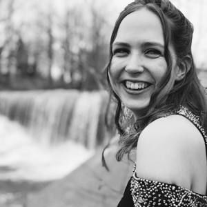 Meet your Posher, Abby